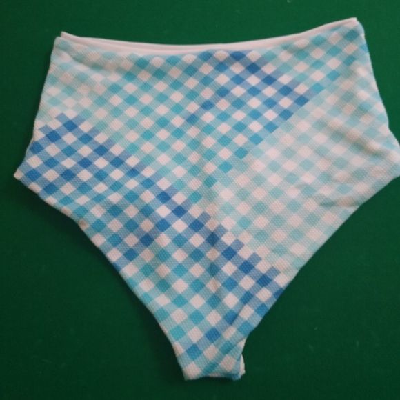 L*space Portia Bottom Classic Picnic Plaid Gingham Print - Picture 5 of 8